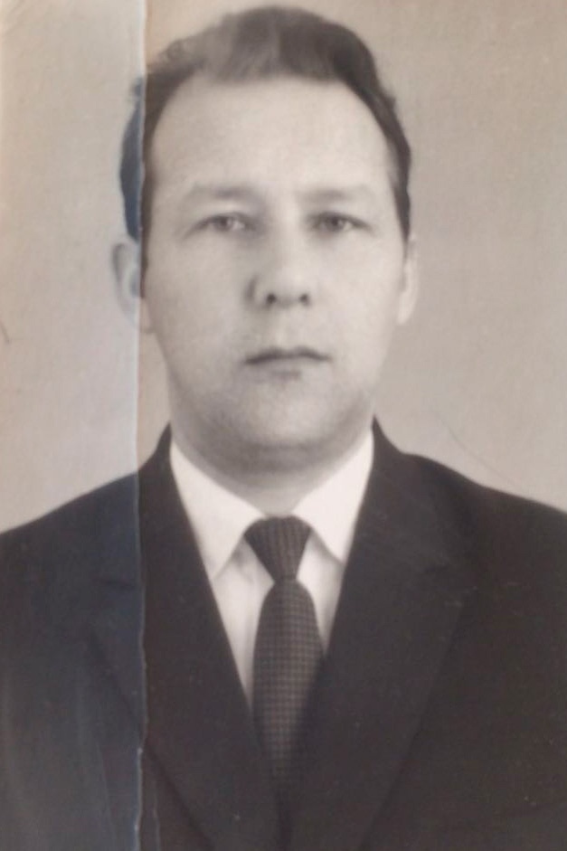 Кулаков Геннадий Федорович